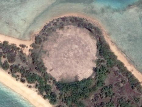 Runit Island - betonowa kopuła 